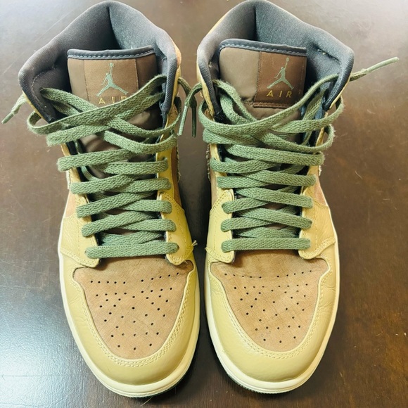 ‼️🪖 2008 RARE Nike Air Jordan 1 Retro 'Armed Forces' Mens 9.5 🪖‼️ - Picture 4 of 16